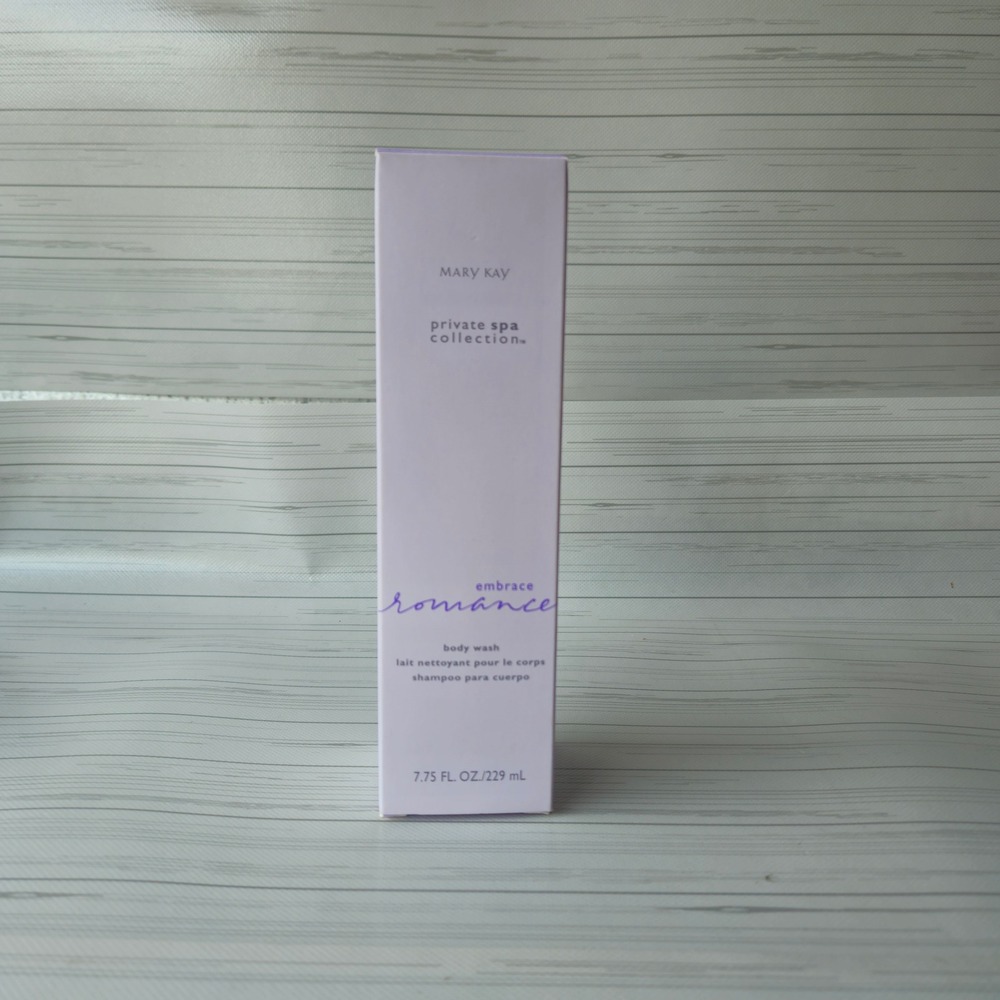 Mary Kay Body Wash Women 7.75oz Purple Embrace Romance Private Spa Collection